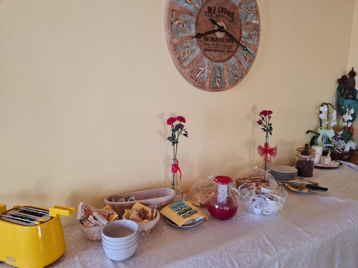 Castel Condino Chalet Chapeau Rar المظهر الخارجي الصورة